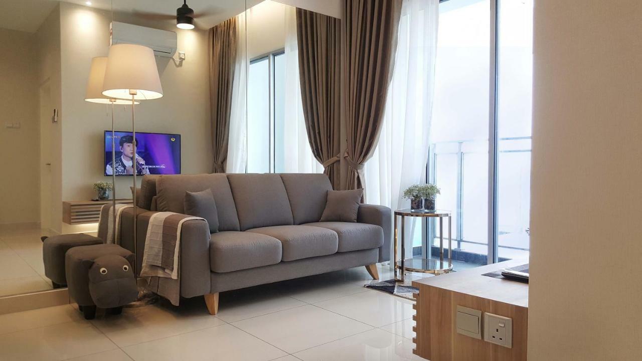 Skyhabitat Johor Bahru Town City Square Exterior photo